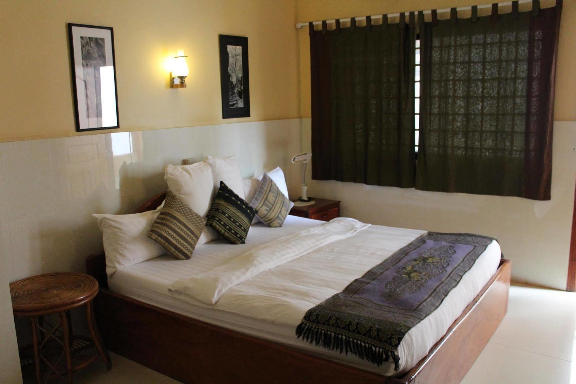 Seven Candles Guesthouse Sziemreap Kültér fotó